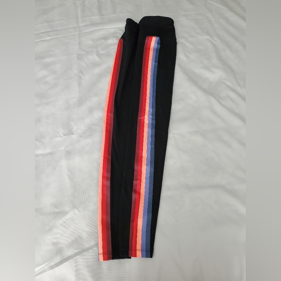 Pink Victoria Secret Yoga. Rainbow Stripe Black Legging Women's Size S - Picture 5 of 7